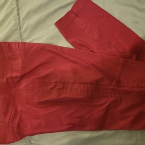 High waisted Capri Pull-On pants